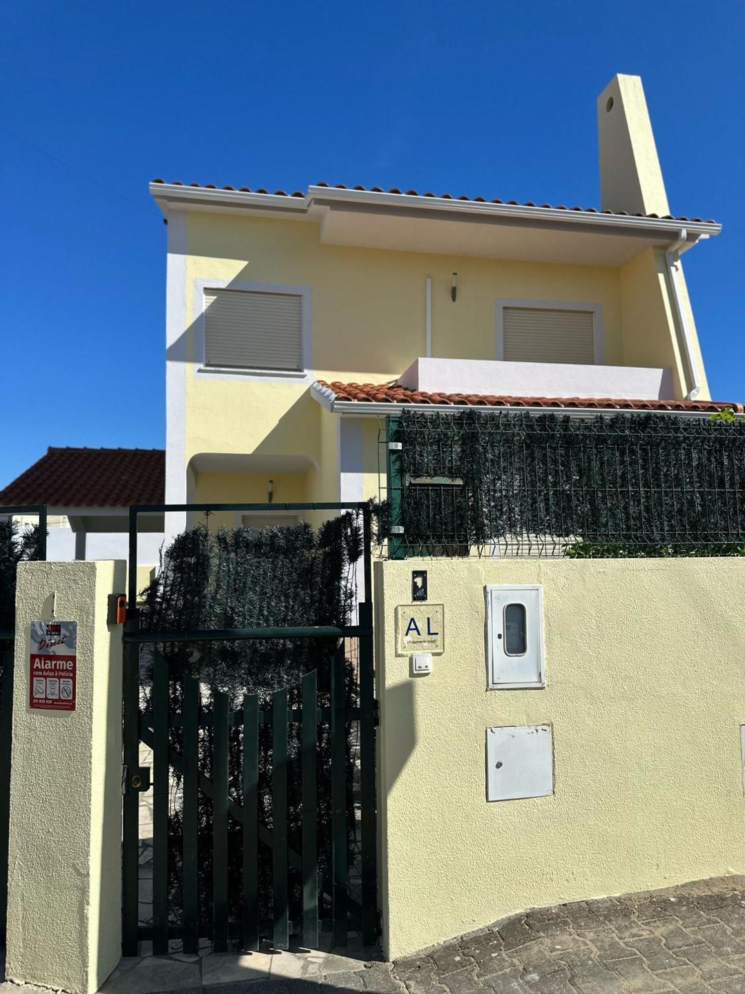 Extraordinary Holiday House At Fernao Ferro! Exterior photo